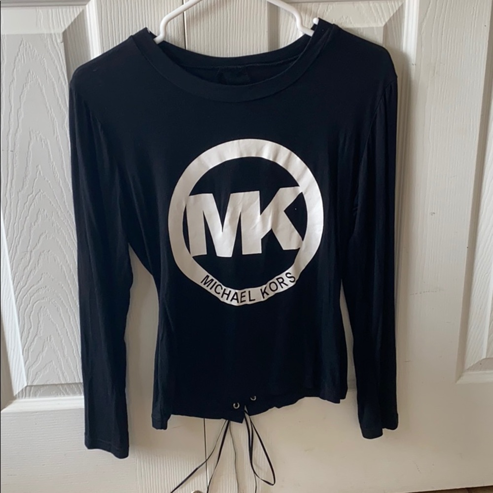 Long sleeve